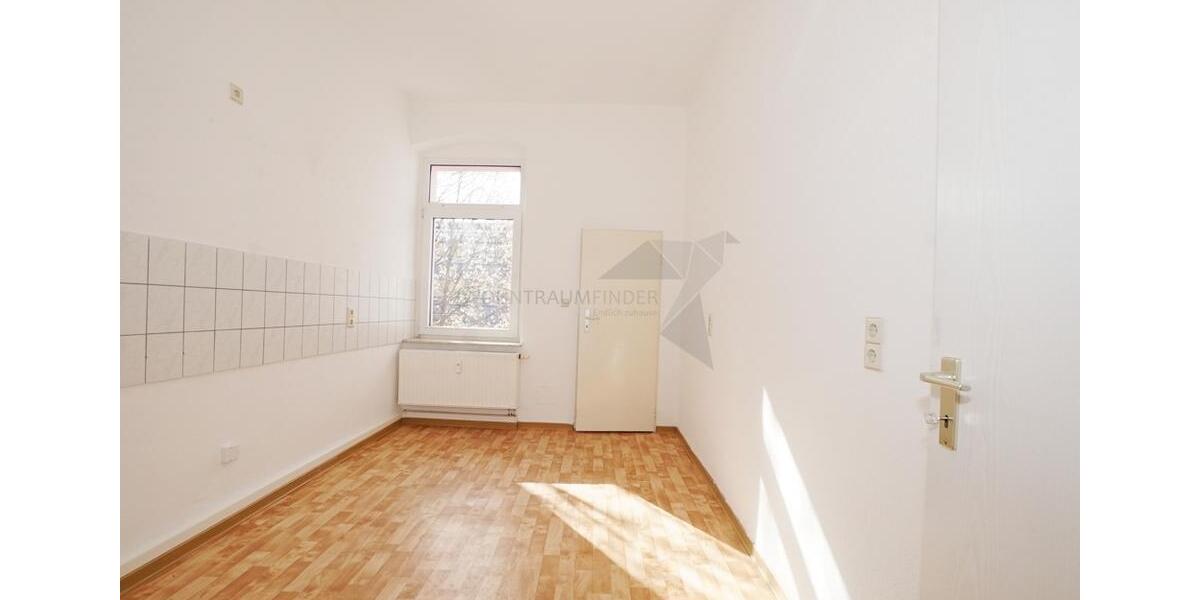 Etagenwohnung Zwickau - 2 Zimmer, 60 m&sup2;, 360&euro; | Angebot:25648138