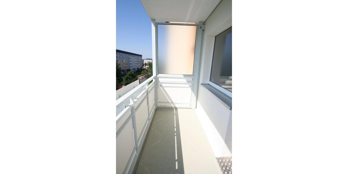 Etagenwohnung Oberlungwitz - 3 Zimmer, 57 m&sup2;, 352&euro; | Angebot:24662160