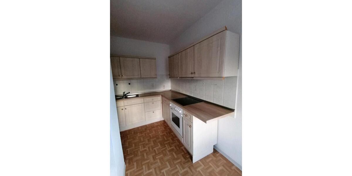 Etagenwohnung Limbach-Oberfrohna Oberfrohna - 2 Zimmer, 55 m&sup2;, 280&euro; | Angebot:24307006