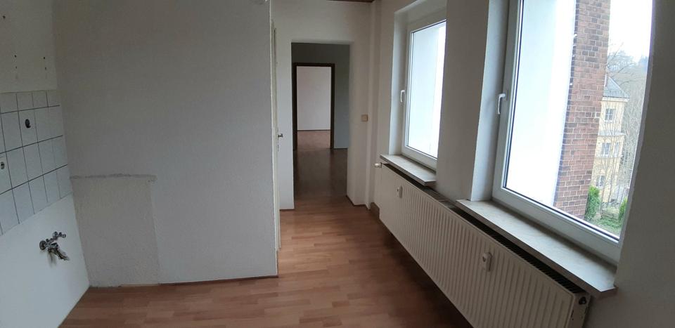 Hochparterre Elsterberg - 2 Zimmer, 64 m&sup2;, 230&euro; | Angebot:25867325