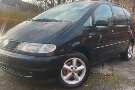 VW Sharan 186.000 km 4.000 &euro; Mühlau 09241
