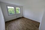 Etagenwohnung Limbach-Oberfrohna Oberfrohna - 3 Zimmer, 60 m&sup2;, 408&euro; | Angebot:26008235