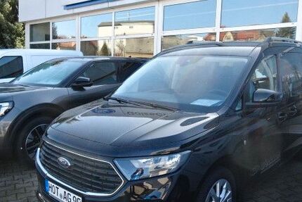 Ford Grand Tourneo 8.900 km 34.987 &euro; Oberlungwitz 09353
