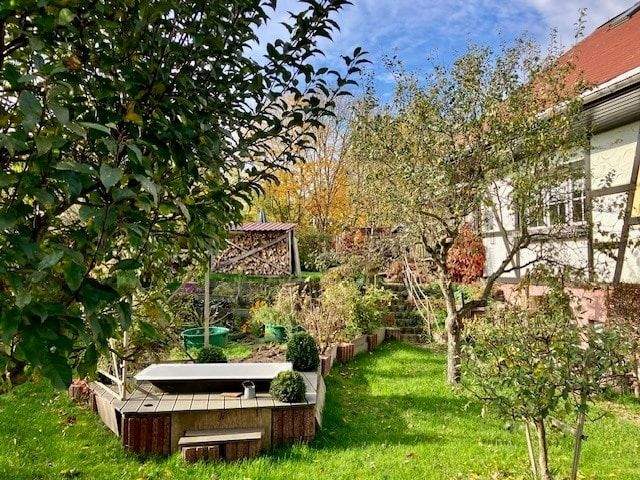 Einfamilienhaus Rodewisch - 1 Zimmer, 145 m&sup2;, 245.000&euro; | Angebot:25662084