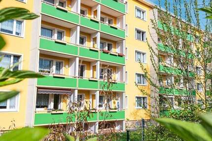 Wohnung Zwickau Eckersbach - 4 Zimmer, 71 m&sup2;, 476&euro; | Angebot:25862717