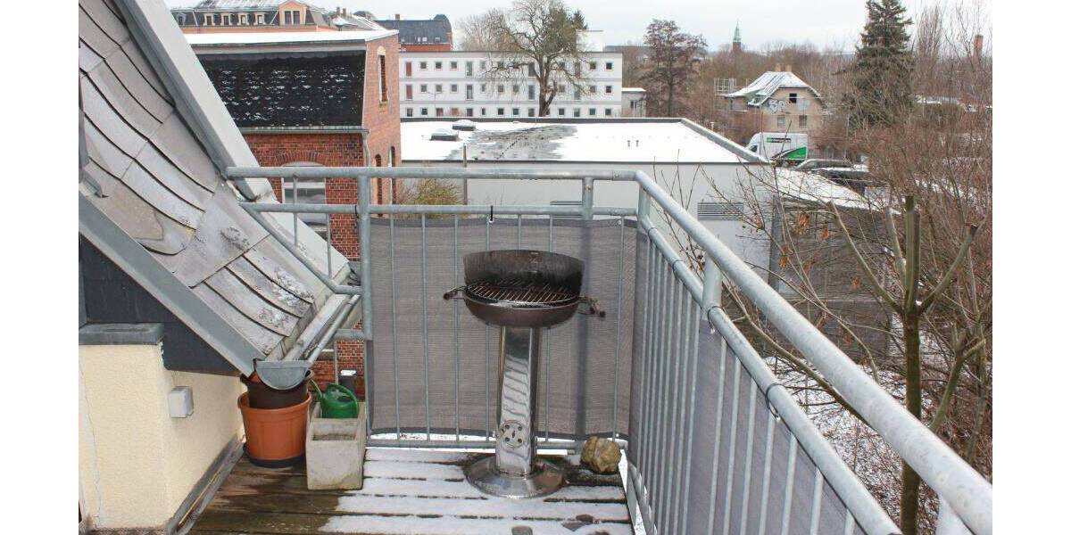 Etagenwohnung Zwickau Brand - 3 Zimmer, 75 m&sup2;, 63.000&euro; | Angebot:25691516