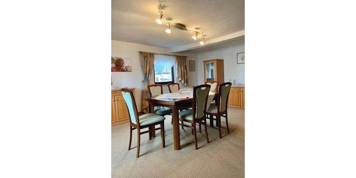 Einfamilienhaus Lengenfeld - 6 Zimmer, 168 m&sup2;, 195.000&euro; | Angebot:25776185