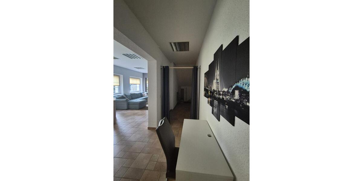 Etagenwohnung Mühlau - 1 Zimmer, 97 m&sup2;, 490&euro; | Angebot:24975410