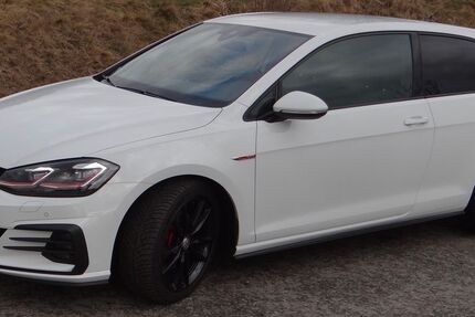 VW Golf 129.000 km 17.200 &euro; Kirchberg 08107