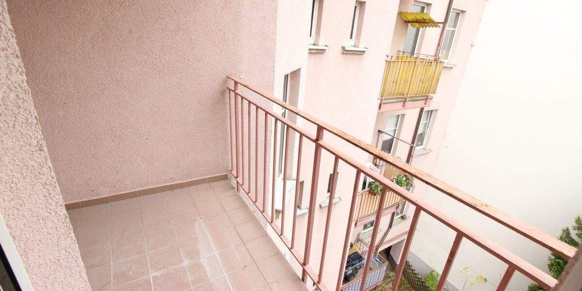 Etagenwohnung Aue Aue - 3 Zimmer, 98 m&sup2;, 559&euro; | Angebot:25744590