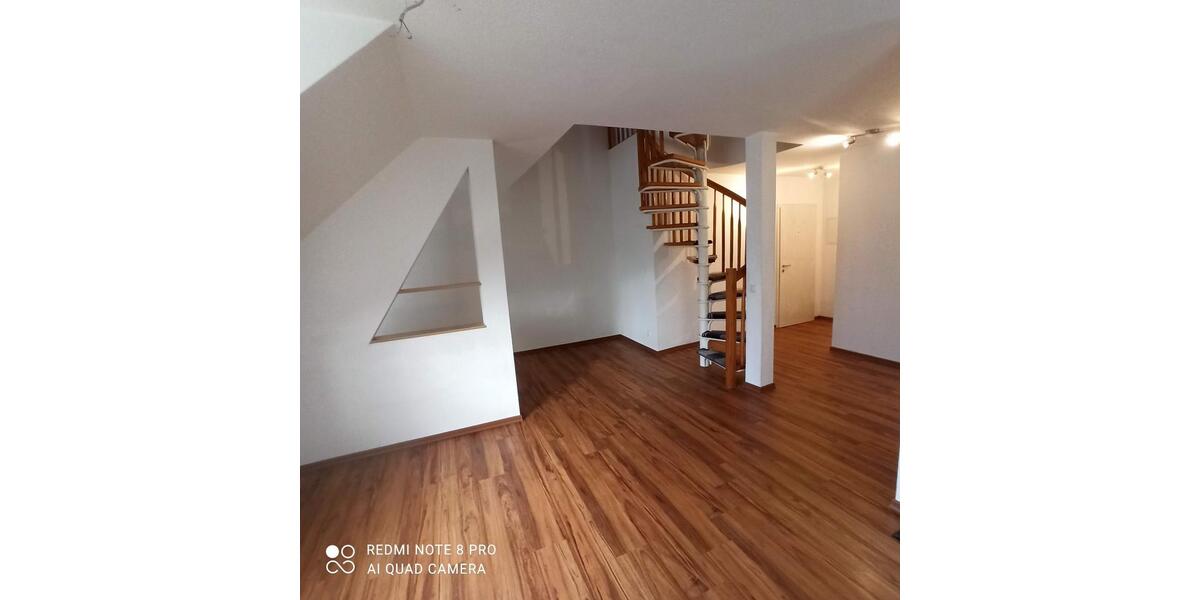 Maisonettenwohnung Limbach-Oberfrohna Oberfrohna - 3 Zimmer, 90 m&sup2;, 575&euro; | Angebot:25322610