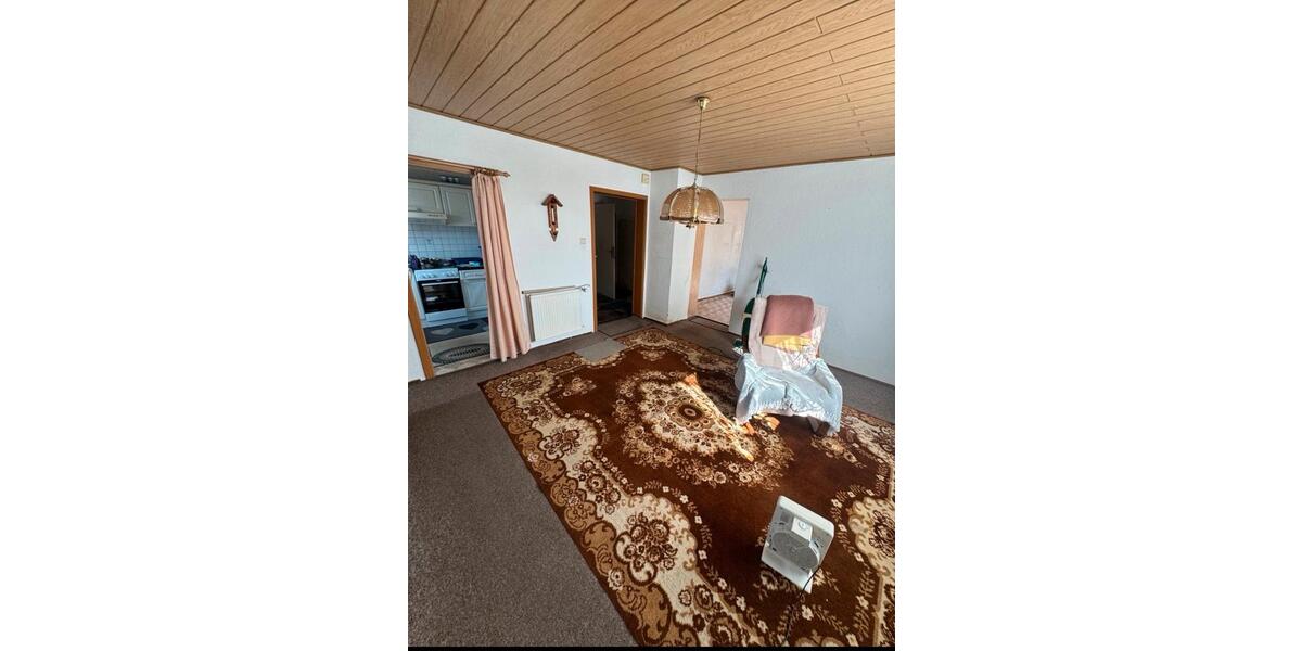 Einfamilienhaus Hohenstein-Ernstthal Ernstthal - 9 Zimmer, 140 m&sup2;, 78.000&euro; | Angebot:24615172