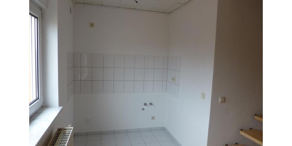 Dachgeschoßwohnung Ronneburg - 5 Zimmer, 138 m&sup2;, 700&euro; | Angebot:25178918