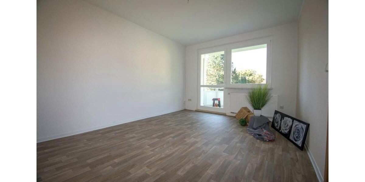 Etagenwohnung Hohenstein-Ernstthal Ernstthal - 3 Zimmer, 60 m&sup2;, 340&euro; | Angebot:24193416