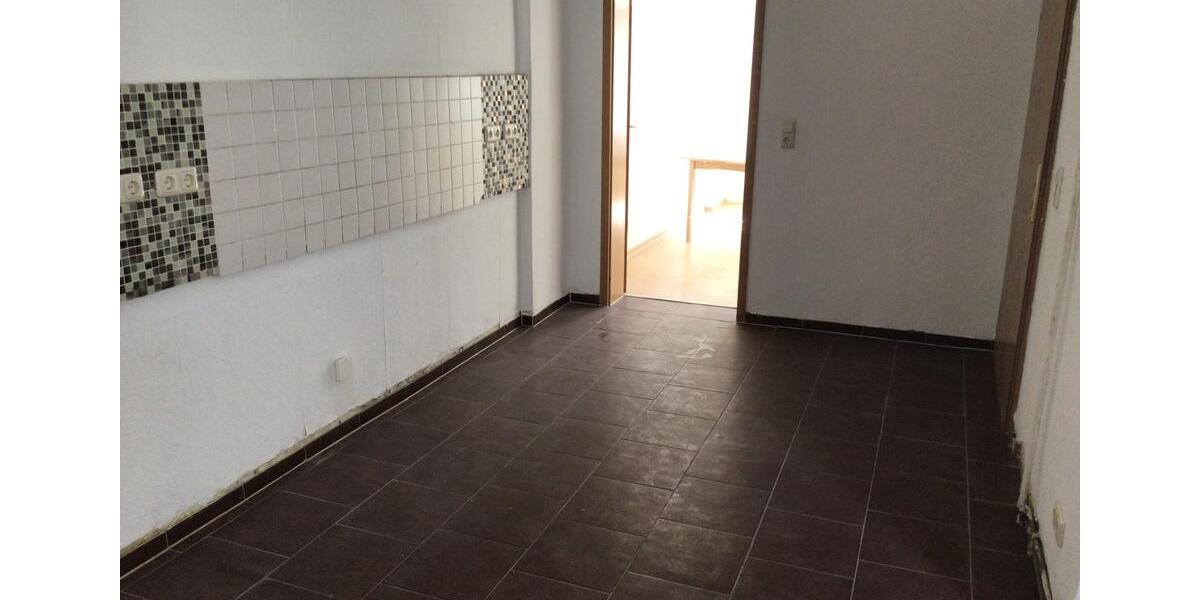Etagenwohnung Aue-Bad Schlema Bad Schlema - 3 Zimmer, 101 m&sup2;, 400&euro; | Angebot:24770504