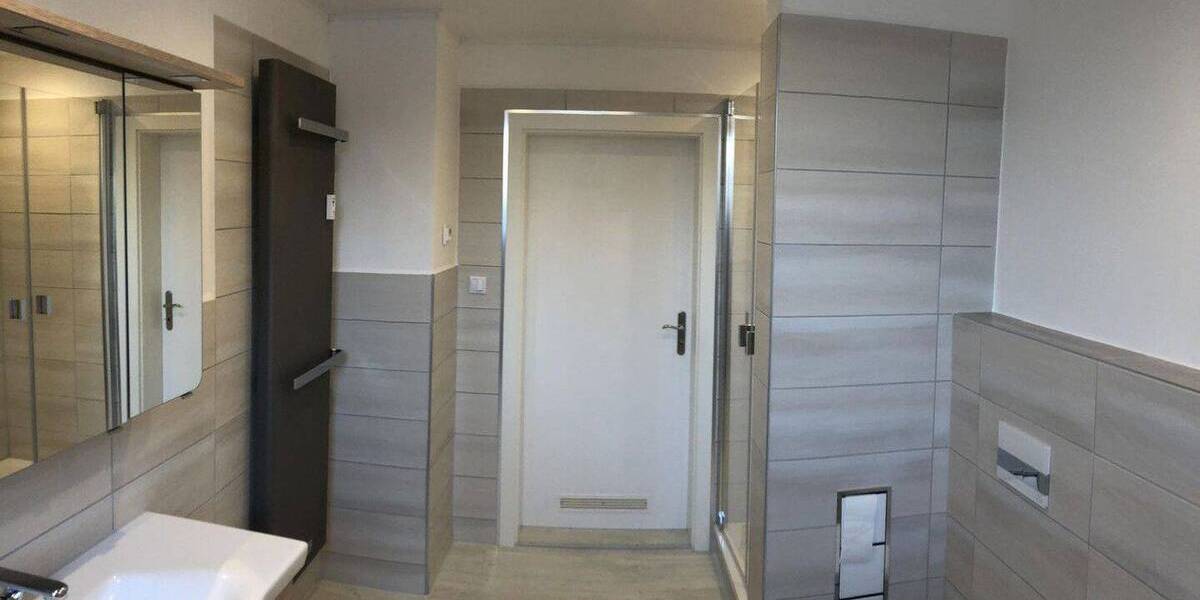 Etagenwohnung Wilkau-Haßlau Haßlau - 4 Zimmer, 105 m&sup2;, 830&euro; | Angebot:25897497