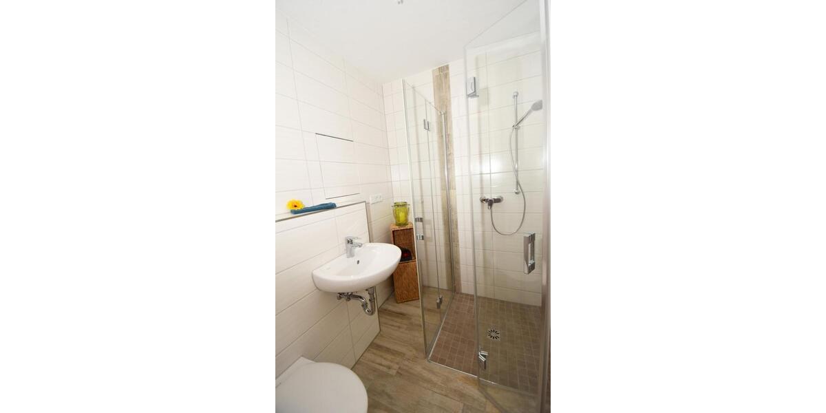 Erdgeschoßwohnung Hohenstein-Ernstthal Ernstthal - 3 Zimmer, 69 m&sup2;, 450&euro; | Angebot:19611496