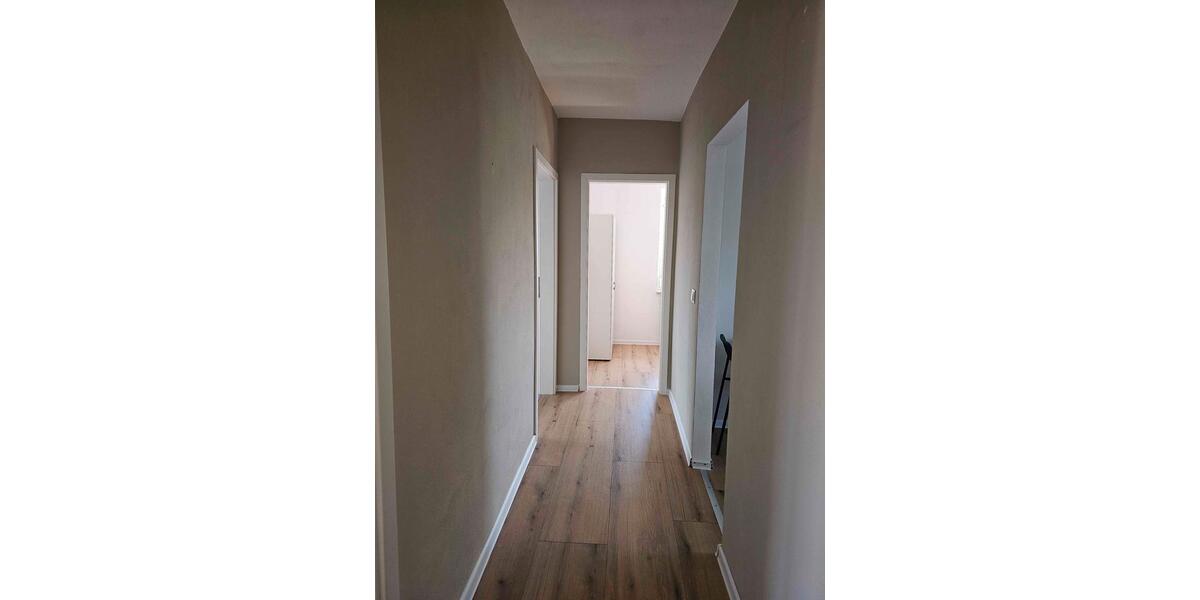 Etagenwohnung Crimmitschau - 3 Zimmer, 58 m&sup2;, 406&euro; | Angebot:26096788