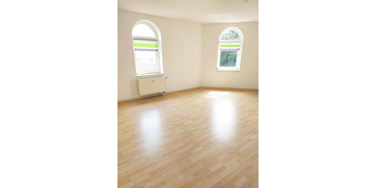 Etagenwohnung Hohenstein-Ernstthal Ernstthal - 2 Zimmer, 62 m&sup2;, 310&euro; | Angebot:25976335