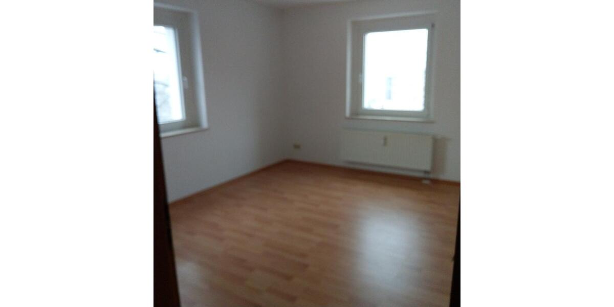 Etagenwohnung Reichenbach im Vogtland - 2 Zimmer, 53 m&sup2;, 285&euro; | Angebot:24700861