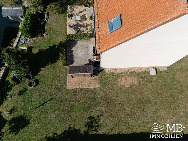 Geräumige Doppelhaushäfte mit toller Aussicht - Doppelhaushälfte Neumark | Angebot:25475823