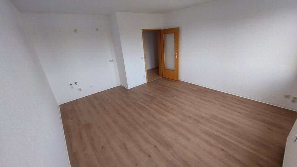 Etagenwohnung Zwickau - 2 Zimmer, 44 m&sup2;, 270&euro; | Angebot:23614838