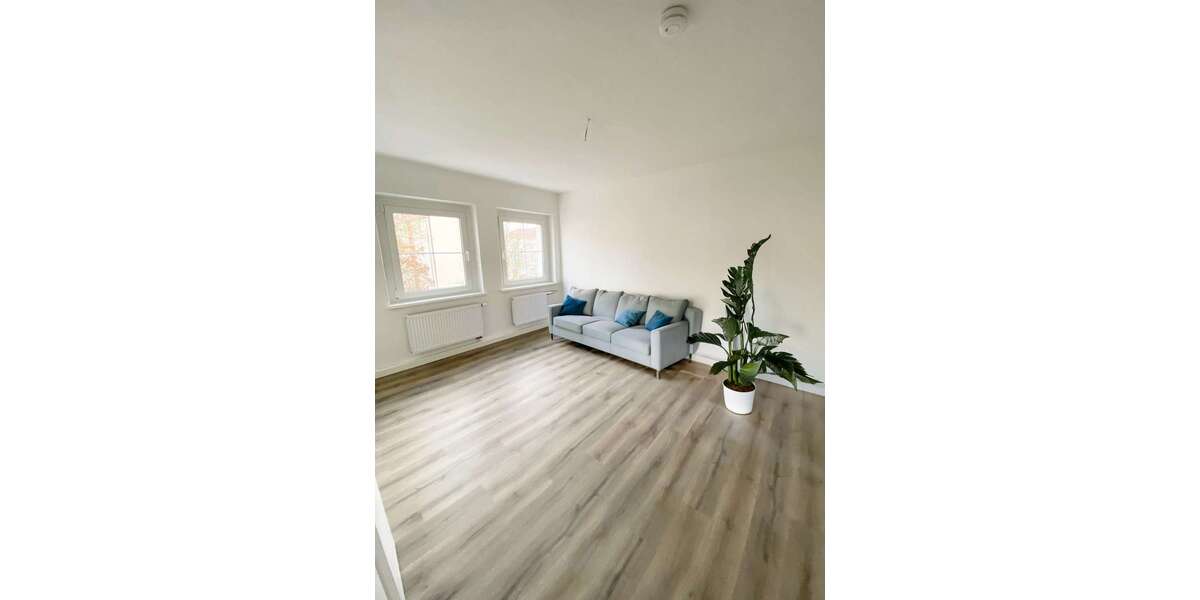 Etagenwohnung Ronneburg Raitzhain - 2 Zimmer, 48 m&sup2;, 300&euro; | Angebot:24789901