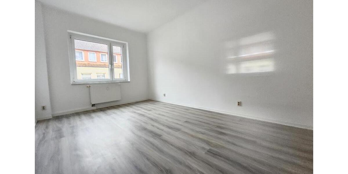 Etagenwohnung Aue-Bad Schlema Bad Schlema - 2 Zimmer, 69 m&sup2;, 380&euro; | Angebot:25867463