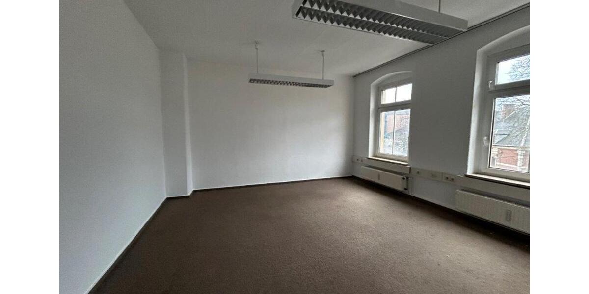 Gewerbeobjekt Zwickau - 800&euro; | Angebot:19520808