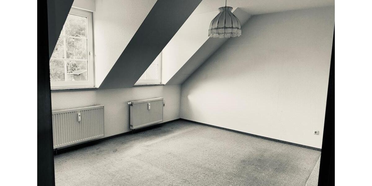 Etagenwohnung Hartenstein - 2 Zimmer, 56 m&sup2;, 280&euro; | Angebot:22736750