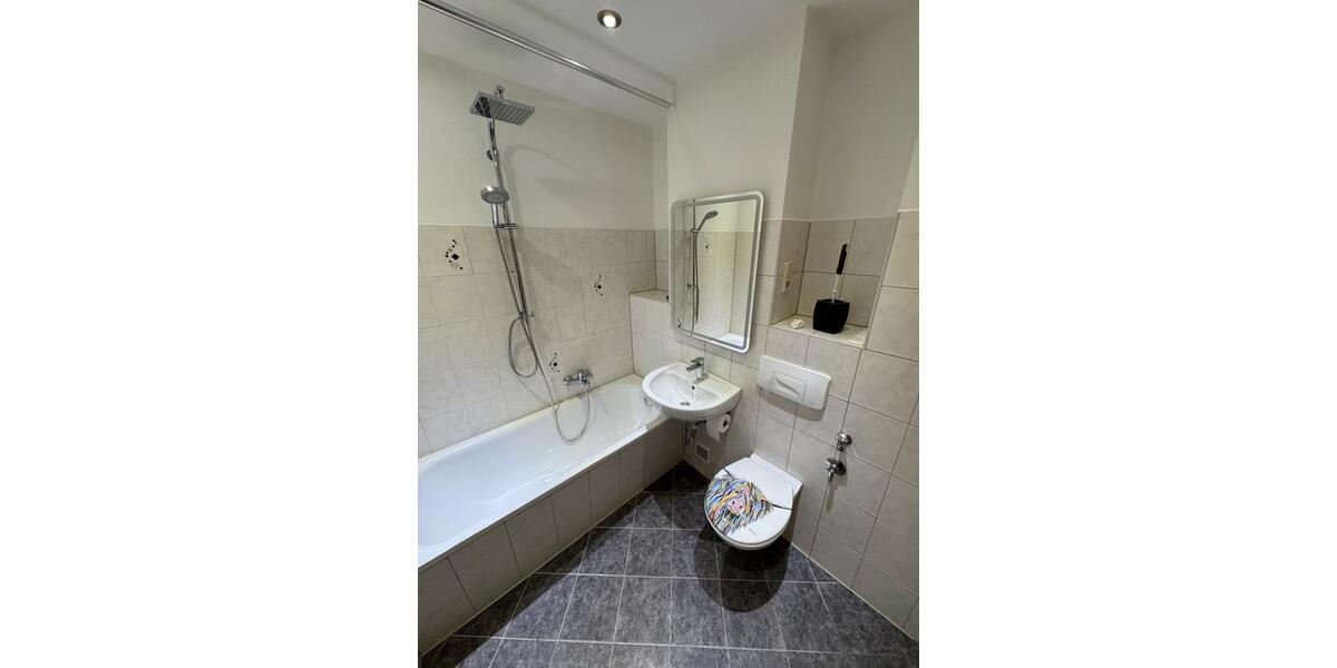 Erdgeschoßwohnung Aue-Bad Schlema Bad Schlema - 2 Zimmer, 50 m&sup2;, 320&euro; | Angebot:25843858