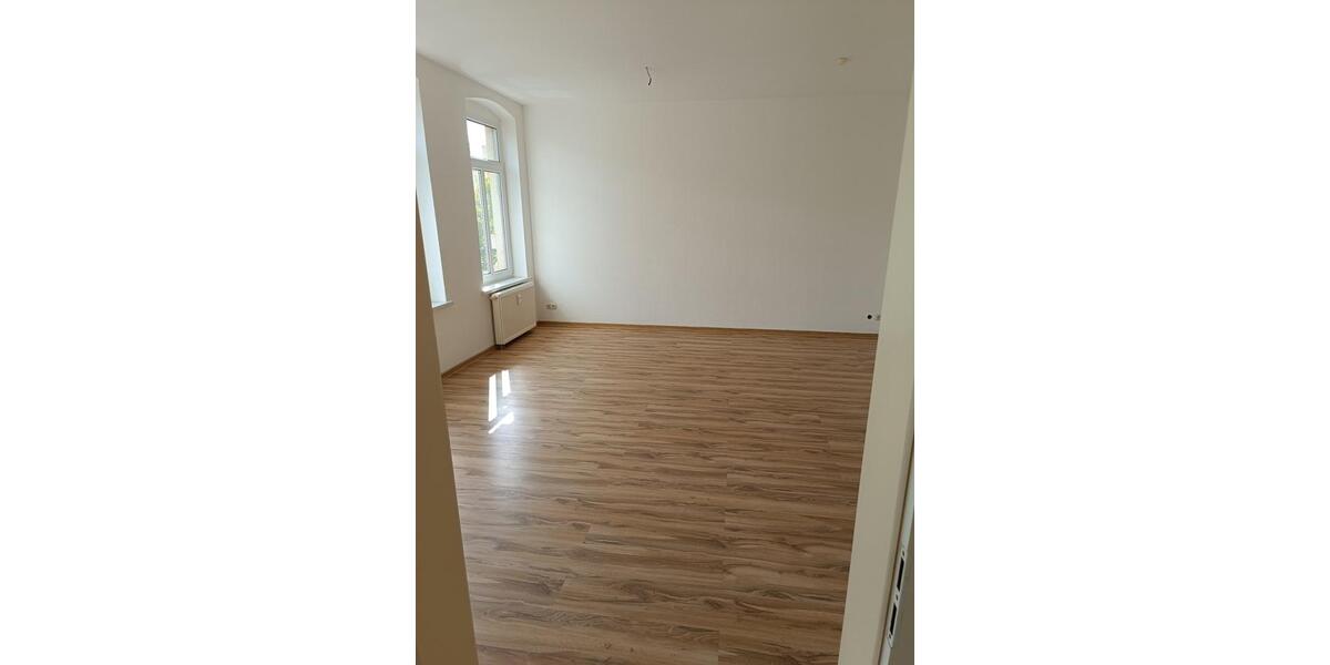 Etagenwohnung Zwickau - 3 Zimmer, 87 m&sup2;, 520&euro; | Angebot:19797220