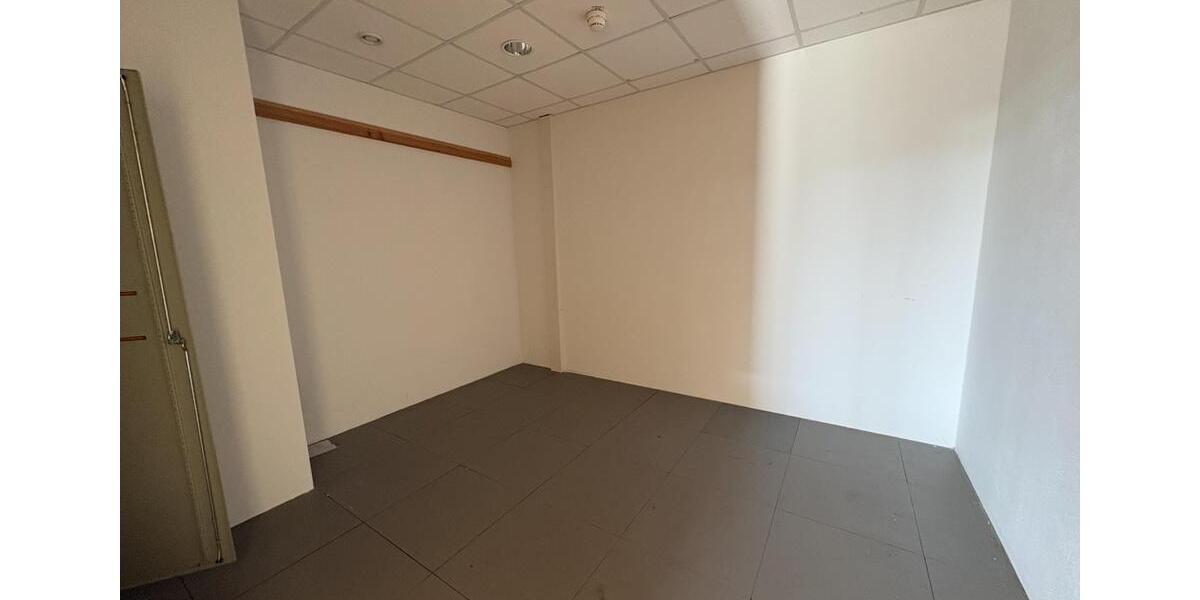 Gewerbeobjekt Zwickau - 3.767&euro; | Angebot:25544529