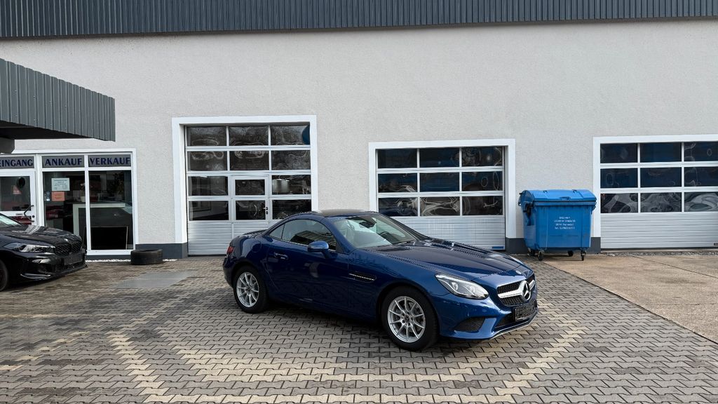 Mercedes-Benz SLC 180 52.369 km 29.990 &euro; Zwickau 08056