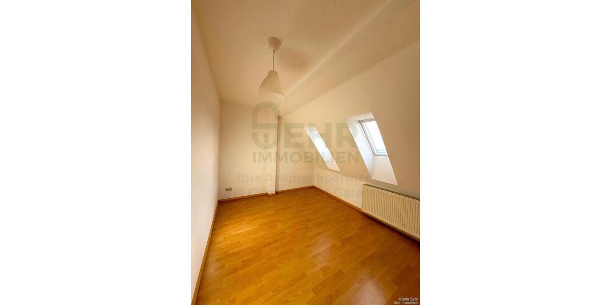 Maisonettenwohnung Hohenstein-Ernstthal Ernstthal - 4 Zimmer, 82 m&sup2;, 475&euro; | Angebot:25233764