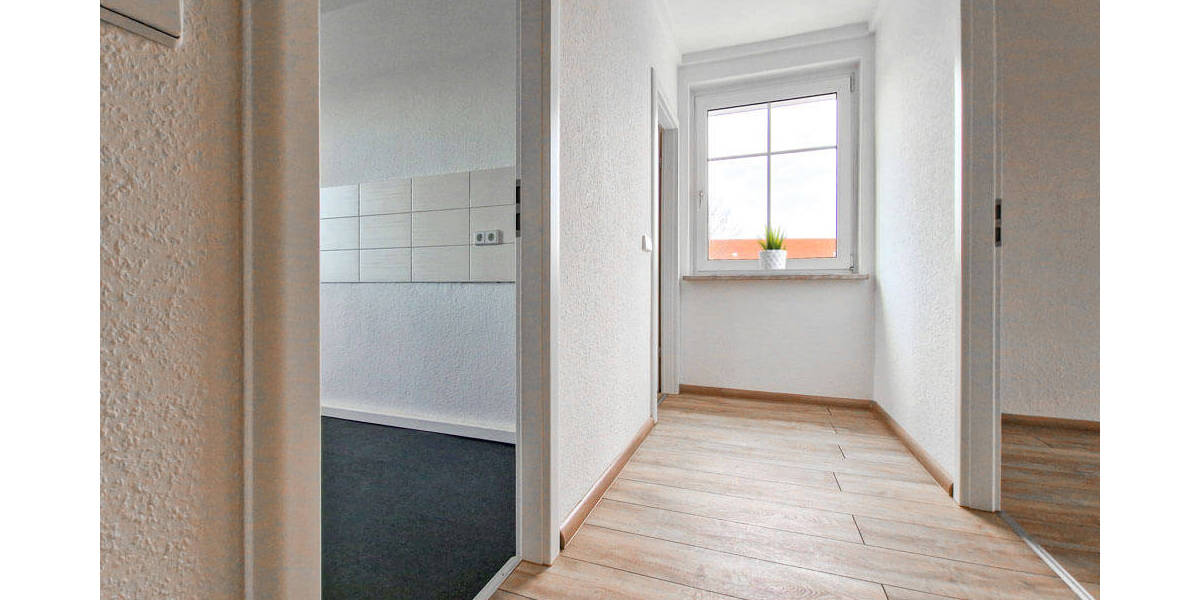 Etagenwohnung Zwickau Eckersbach - 2 Zimmer, 49 m&sup2;, 373&euro; | Angebot:25771303