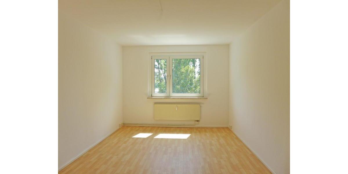 Etagenwohnung Limbach-Oberfrohna Oberfrohna - 1 Zimmer, 35 m&sup2;, 235&euro; | Angebot:24506528