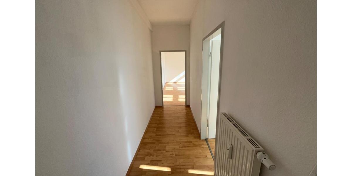 Etagenwohnung Lichtenstein (Sachsen) - 1 Zimmer, 43 m&sup2;, 231&euro; | Angebot:23901206