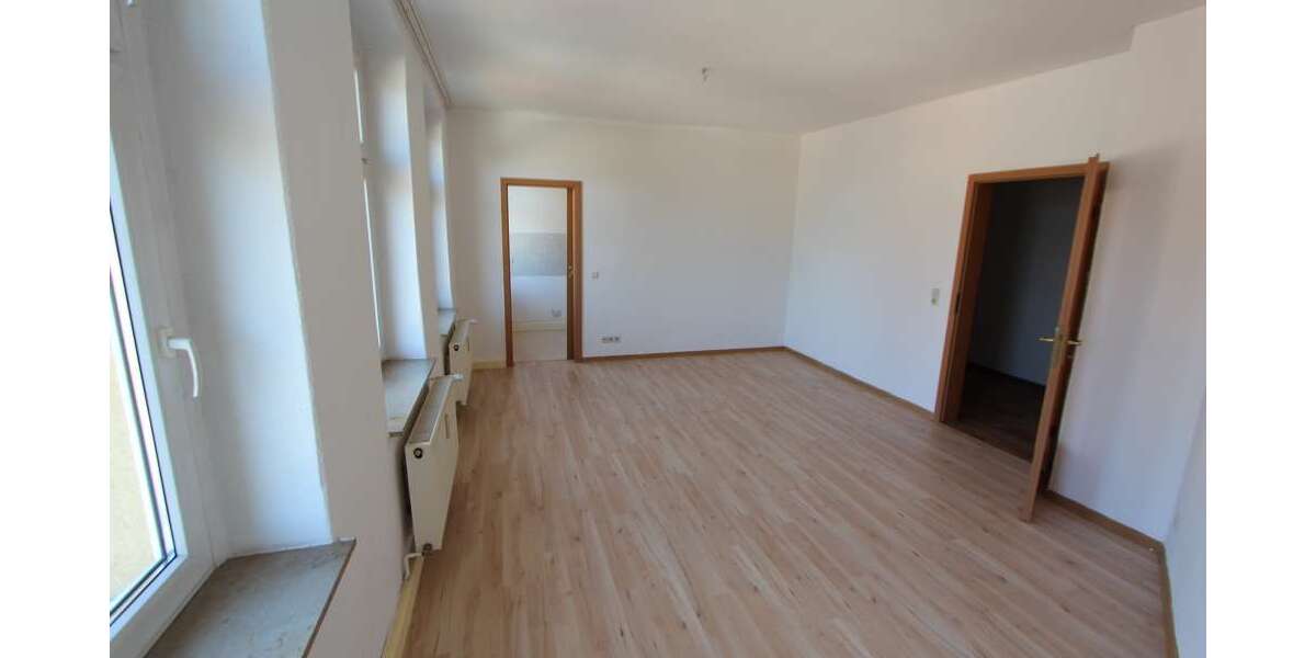 Etagenwohnung Glauchau - 2 Zimmer, 53 m&sup2;, 250&euro; | Angebot:19864982