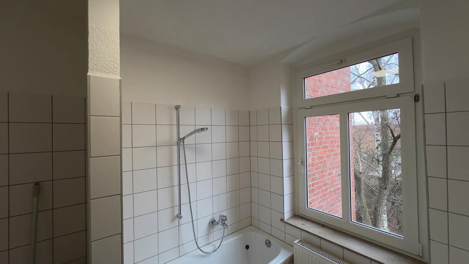 Etagenwohnung Zwickau - 2 Zimmer, 46 m&sup2;, 28.500&euro; | Angebot:25351457