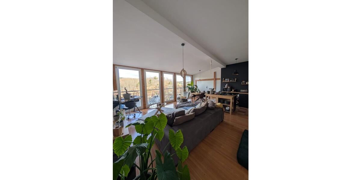 Maisonettenwohnung Aue-Bad Schlema Bad Schlema - 4 Zimmer, 125 m&sup2;, 990&euro; | Angebot:25866309