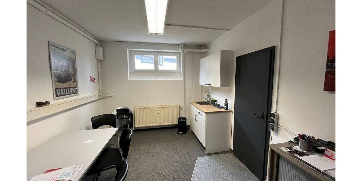 Gewerbeobjekt Zwickau Weißenborn - 1 Zimmer, 300 m&sup2;, 535.000&euro; | Angebot:25682248