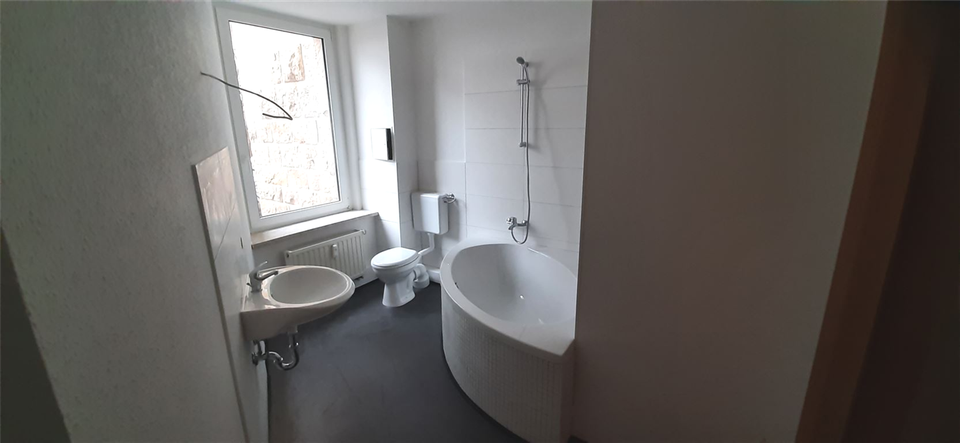 Etagenwohnung Wilkau-Haßlau Haßlau - 6 Zimmer, 125 m&sup2;, 750&euro; | Angebot:24782848