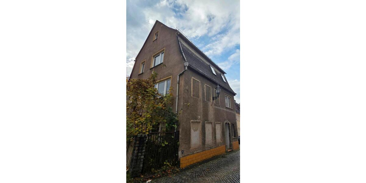 Mehrfamilienhaus, Wohnhaus Hohenstein-Ernstthal Ernstthal - 12 Zimmer, 250 m&sup2;, 27.950&euro; | Angebot:23251524