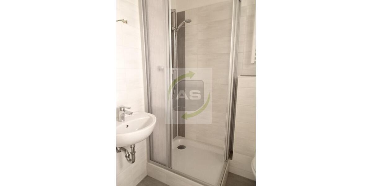 Etagenwohnung Zwickau Zwickau-Nord - 1 Zimmer, 27 m&sup2;, 220&euro; | Angebot:23396673