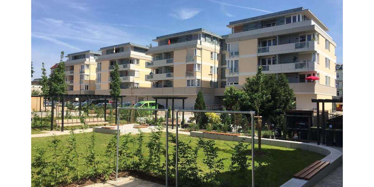 Etagenwohnung Zwickau Mitte-Nord - 1 Zimmer, 80 m&sup2;, 800&euro; | Angebot:20403906