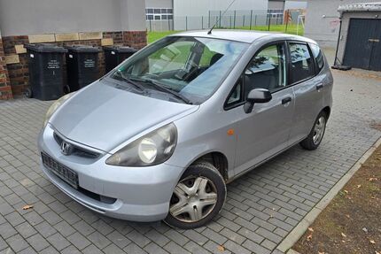 Honda Jazz 174.000 km 600 &euro; Zwickau 08056