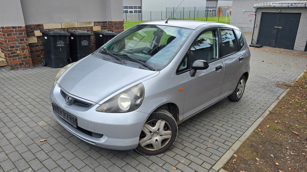 Honda Jazz 174.000 km 600 &euro; Zwickau 08056