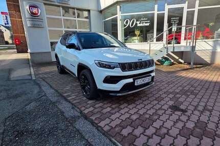 Jeep Compass 19.500 km 23.990 &euro; Zwickau 08064