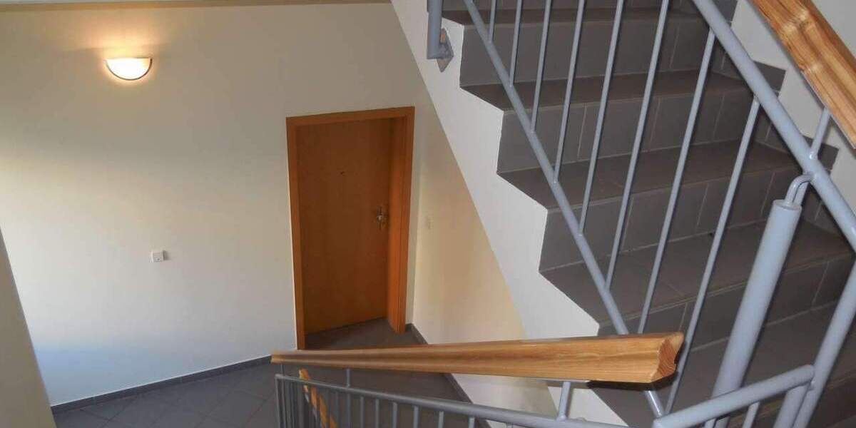 Etagenwohnung Zwickau Innenstadt - 2 Zimmer, 52 m&sup2;, 59.000&euro; | Angebot:25707417